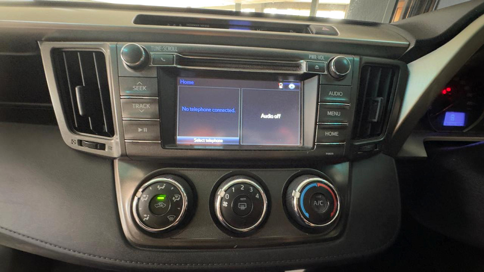 #SUV BARGAIN!!!| 2015 TOYOTA RAV4 2.0 GX 4X2 id: 510711