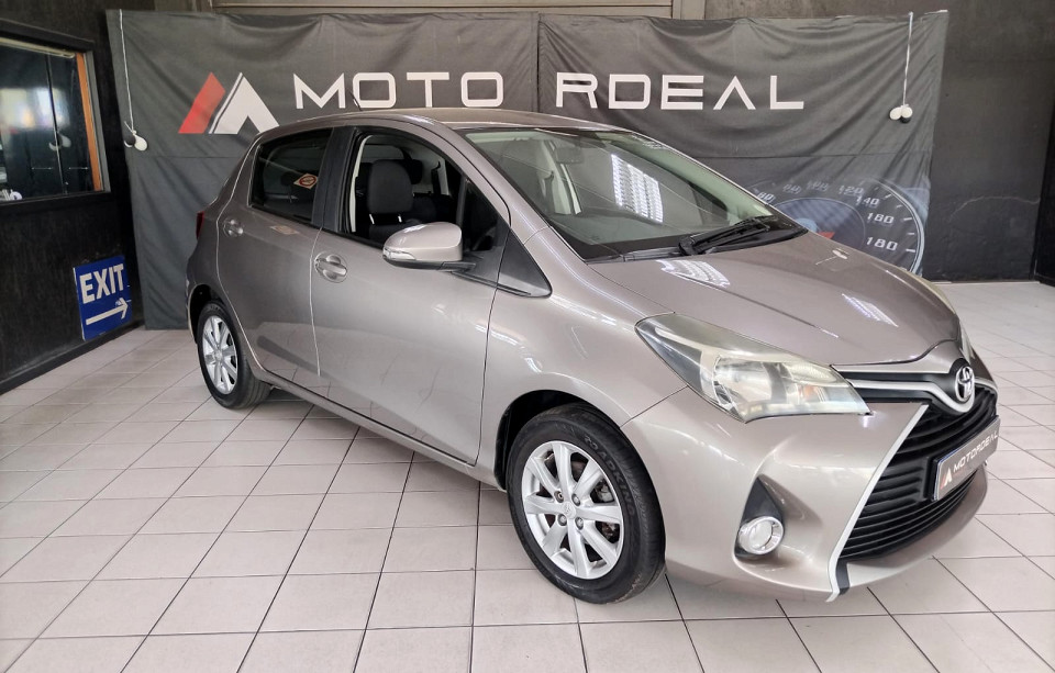 #NICE LITTLE AUTOMATIC!!!| 2015 TOYOTA YARIS 1.3 XS 5-DOOR id: 486605