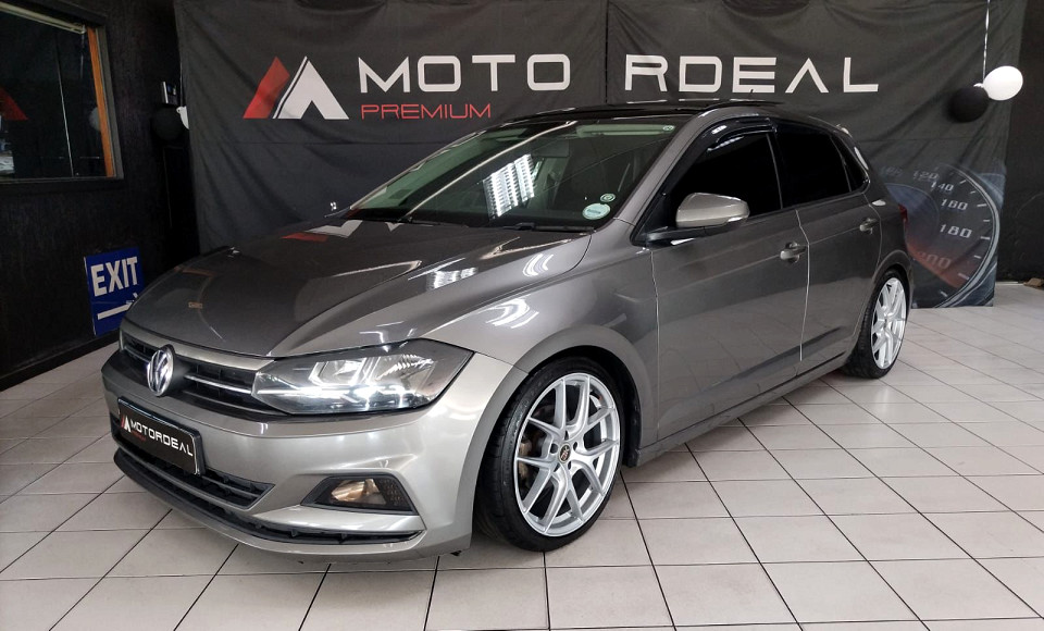 SUNROOF + DROPPED SUSPENSION| 2018 VOLKSWAGEN POLO 1.0 COMFORTLINE id: 505731