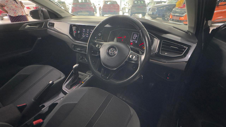 #HIGHLINE_AUTO_LUXURY| 2020 VOLKSWAGEN POLO HATCH 1.0 TSI  HIGHLINE DSG id: 505829