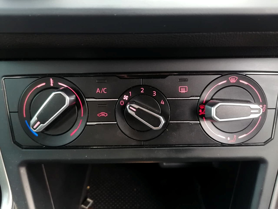 # SPORTY MAGS BARGAIN!!!| 2020 VOLKSWAGEN POLO HATCH 1.0 TSI TRENDLINE id: 511673