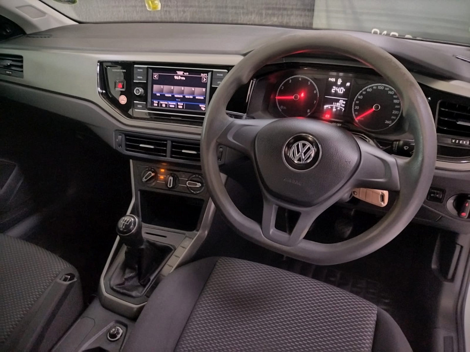 # SPORTY MAGS BARGAIN!!!| 2020 VOLKSWAGEN POLO HATCH 1.0 TSI TRENDLINE id: 511673