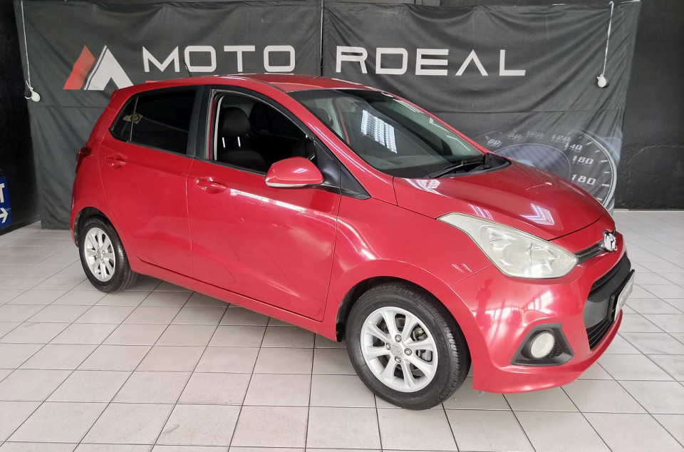 #FUEL SAVER CITY RUNABOUT – HYUNDAI i10 FLUID| 2015 HYUNDAI i10 1.2 FLUID id: 527787