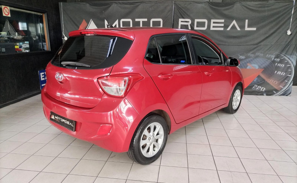 #FUEL SAVER CITY RUNABOUT – HYUNDAI i10 FLUID| 2015 HYUNDAI i10 1.2 FLUID id: 527787
