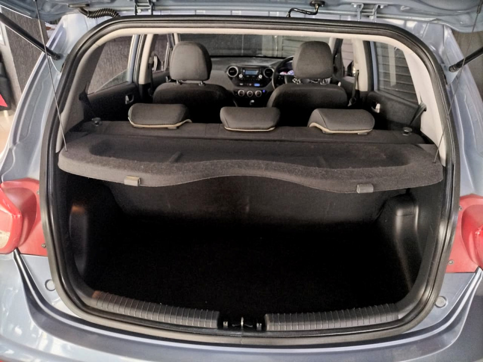 #SPORTY MAGS+FUEL SAVER AUTOMATIC!!!| 2018 HYUNDAI GRAND i10 1.2 MOTION AT id: 521820