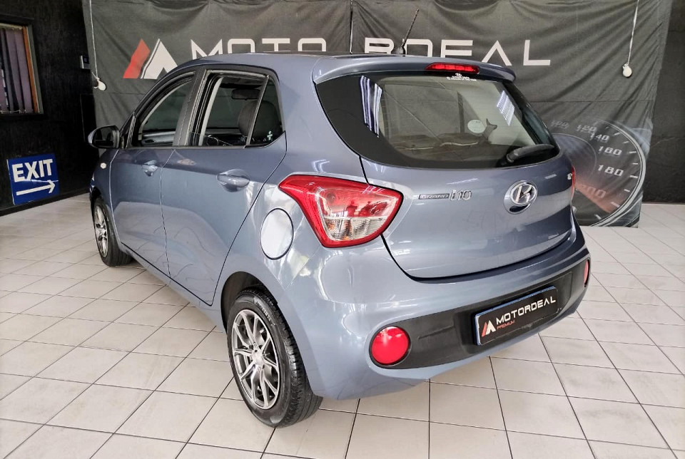 #SPORTY MAGS+FUEL SAVER AUTOMATIC!!!| 2018 HYUNDAI GRAND i10 1.2 MOTION AT id: 521820