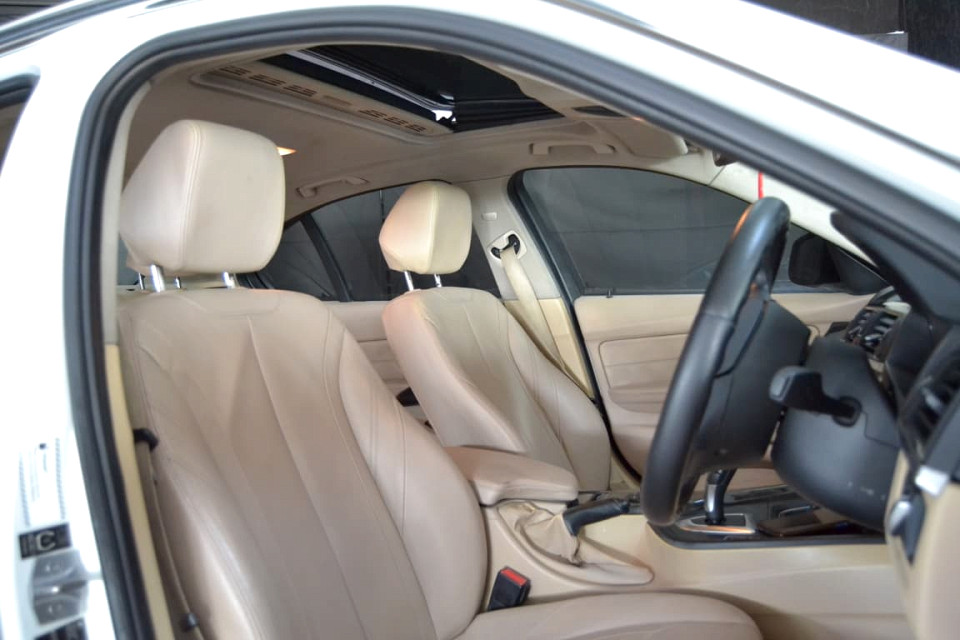 #SPORTY DIESEL+SUNROOF BARGAIN!!! | 2014 BMW 3 SERIES SEDAN 320d LUXURY LINE STEPTRONIC id: 423924