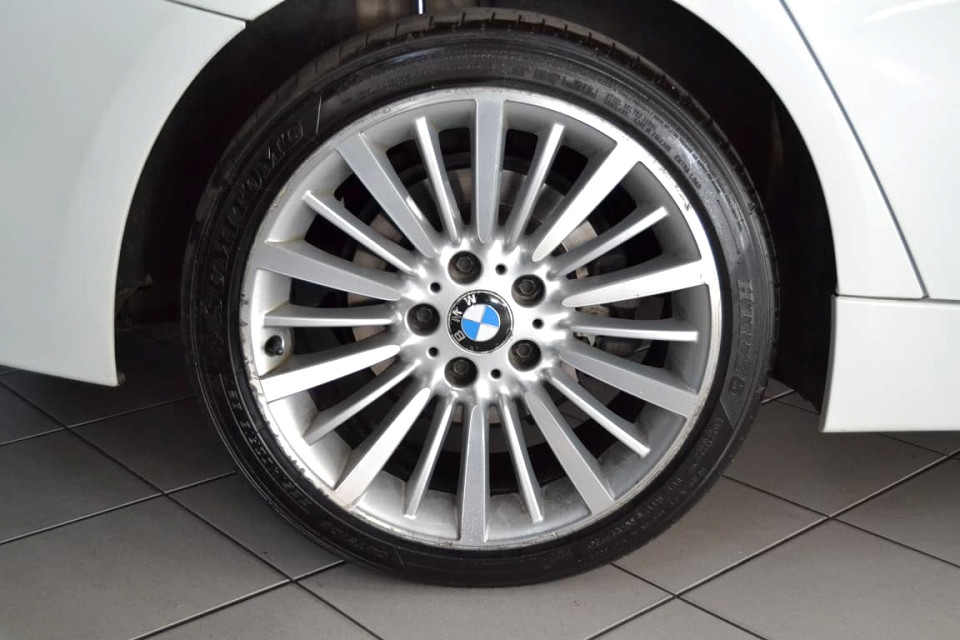 #SPORTY DIESEL+SUNROOF BARGAIN!!! | 2014 BMW 3 SERIES SEDAN 320d LUXURY LINE STEPTRONIC id: 423924