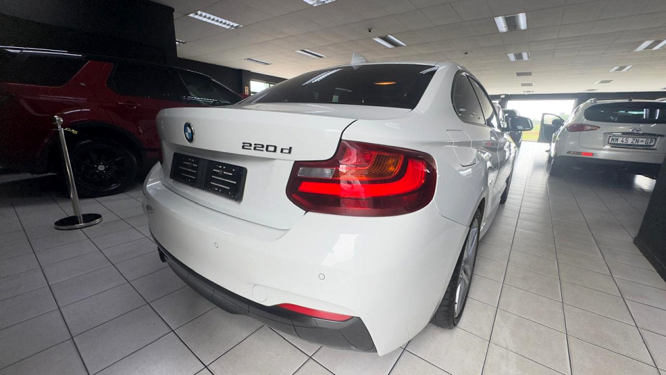 #M SPORT DIESEL COUPE – PURE BMW DRIVING PERFORMANCE| 2016 BMW 2 SERIES COUPE 220d M SPORT STEPTRONIC id: 528950