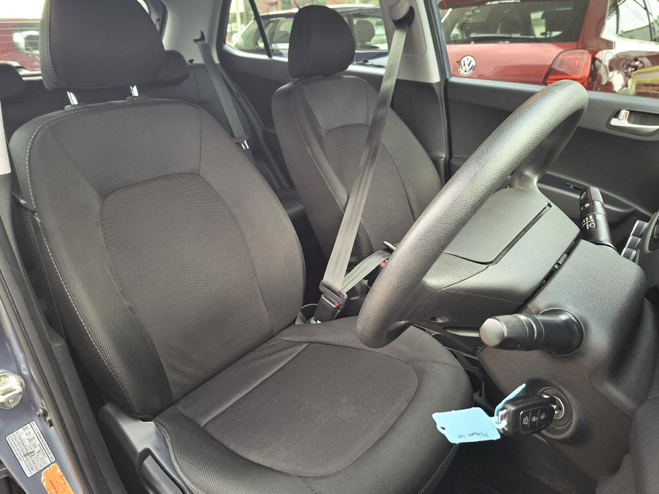 FUEL SAVER AUTOMATIC| 2016 HYUNDAI GRAND i10 1.2 FLUID AT id: 528841