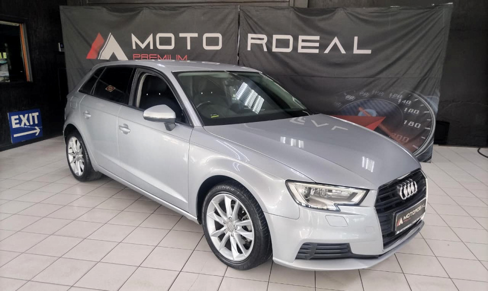 #BARGAIN SMART 5 DOOR AUTOMATIC !!!| 2019 AUDI A3 SPORTBACK 30 TFSI S TRONIC id: 528782