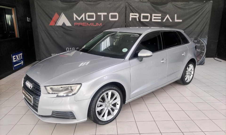 #BARGAIN SMART 5 DOOR AUTOMATIC !!!| 2019 AUDI A3 SPORTBACK 30 TFSI S TRONIC id: 528782