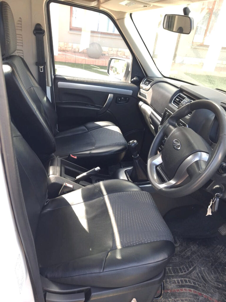 #LOWEST km + XTRAS!!!| 2020 MAHINDRA PIK UP 2.2 mHAWK S CAB 4X4 S6 REFRESH id: 539418