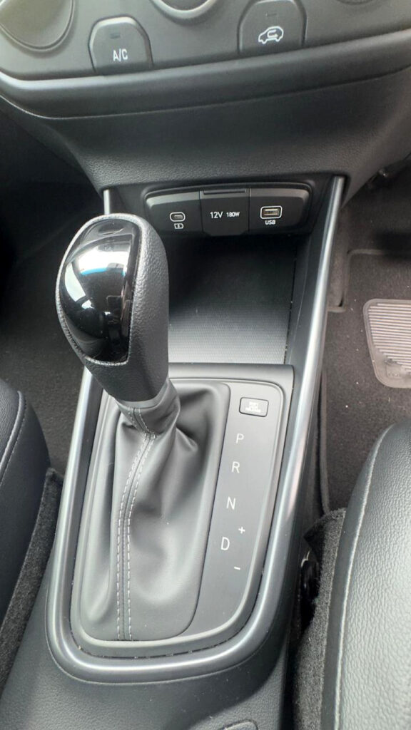 #LOWEST Km 2-TONE BARGAIN !!!| 2025 HYUNDAI i20 1.4 PREMIUM AT id: 537604