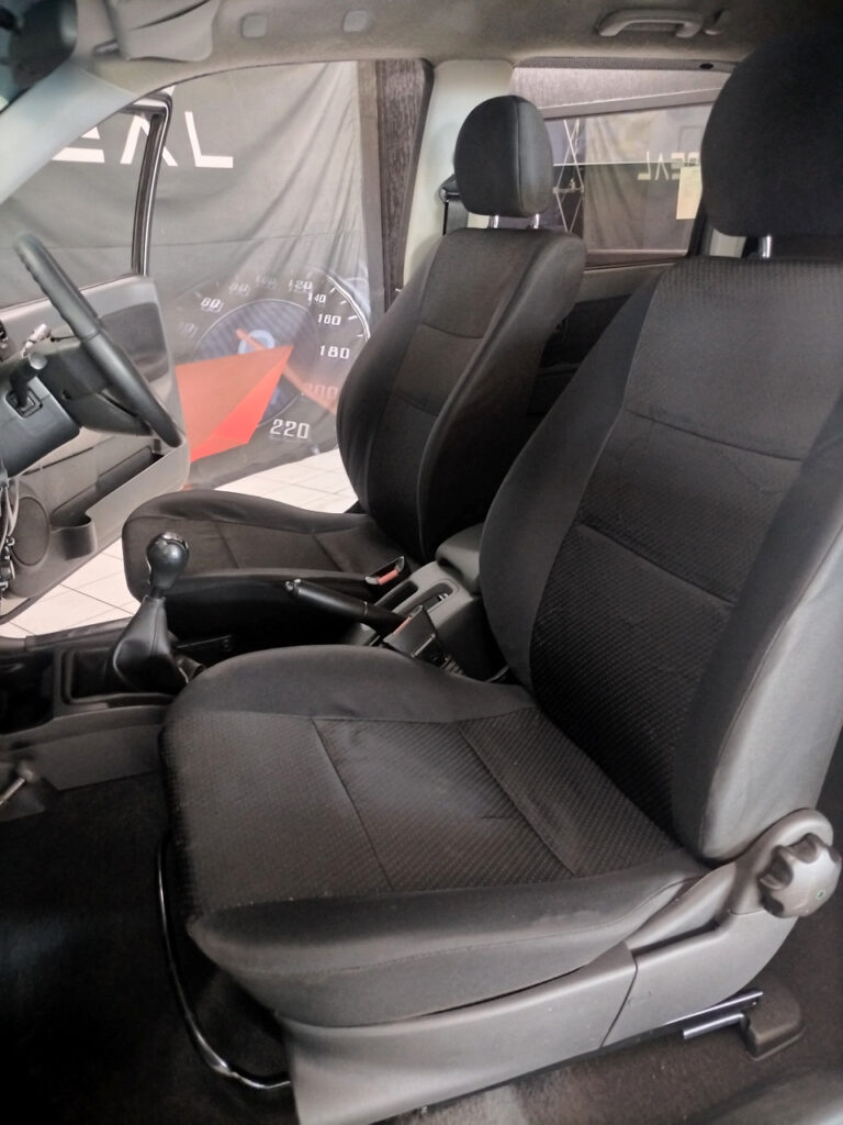 #NEAT | 2009 ISUZU KB 240 D/CAB LE id: 560644