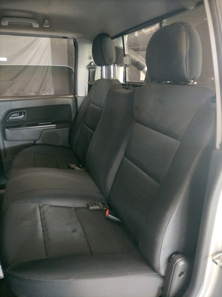 #NEAT | 2009 ISUZU KB 240 D/CAB LE id: 560644