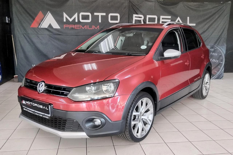 #SMART BUY!!! #SMART COLOUR!!!| 2015 VOLKSWAGEN POLO CROSSPOLO 1.2 TSI id: 549916