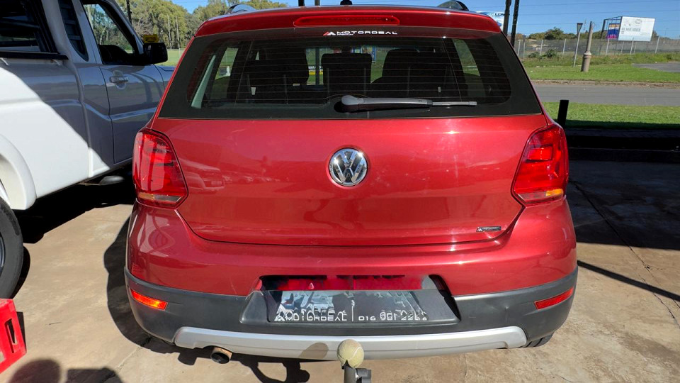 #SMART BUY!!! #SMART COLOUR!!!| 2015 VOLKSWAGEN POLO CROSSPOLO 1.2 TSI id: 549916