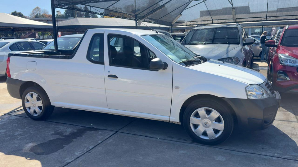#NEAT+LOW KM RELIABILITY !!!| 2019 NISSAN NP200 1.6 8V AC SAFETY PACK id: 562741