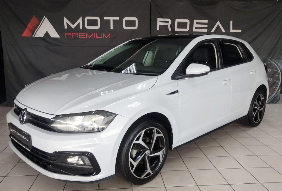 #SMART R-LINE+SUNROOF!!!   R-LINE styling.  LED Headlights... Reverse Camera...  Roof Spoiler...  and More!!!      | 2020 VOLKSWAGEN POLO HATCH 1.0 HIGHLINE id: 557080