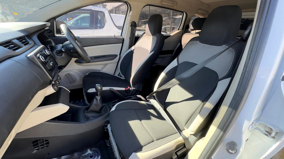 #7-SEATER FAMILY BARGAIN| 2025 RENAULT TRIBER 1.0 LIFE id: 566270