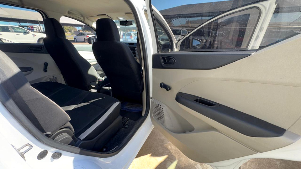 #7-SEATER FAMILY BARGAIN| 2025 RENAULT TRIBER 1.0 LIFE id: 566270