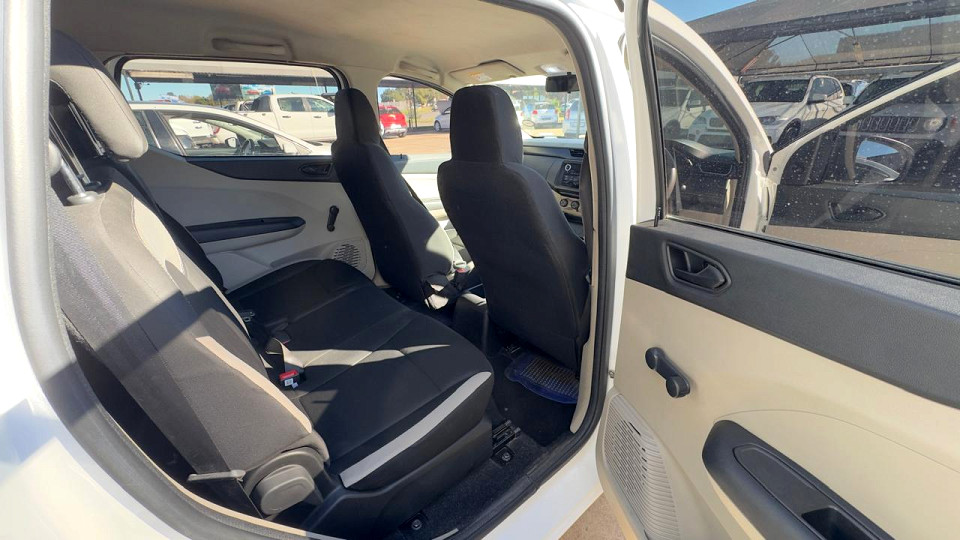 #7-SEATER FAMILY BARGAIN| 2025 RENAULT TRIBER 1.0 LIFE id: 566270