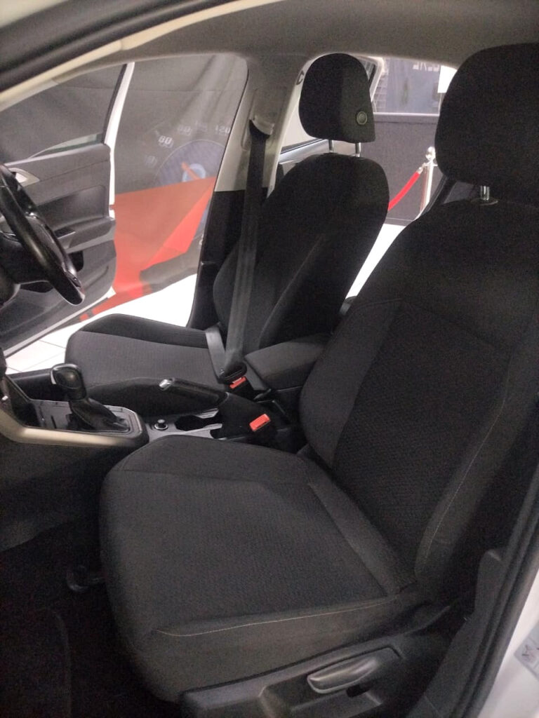 #BARGAIN AUTOMATIC!!! MAGS... SPOT LIGHTS... ROOF SPOILER... Bonnet Guard... | 2021 VOLKSWAGEN POLO 1.0 COMFORTLINE DSG id: 573114