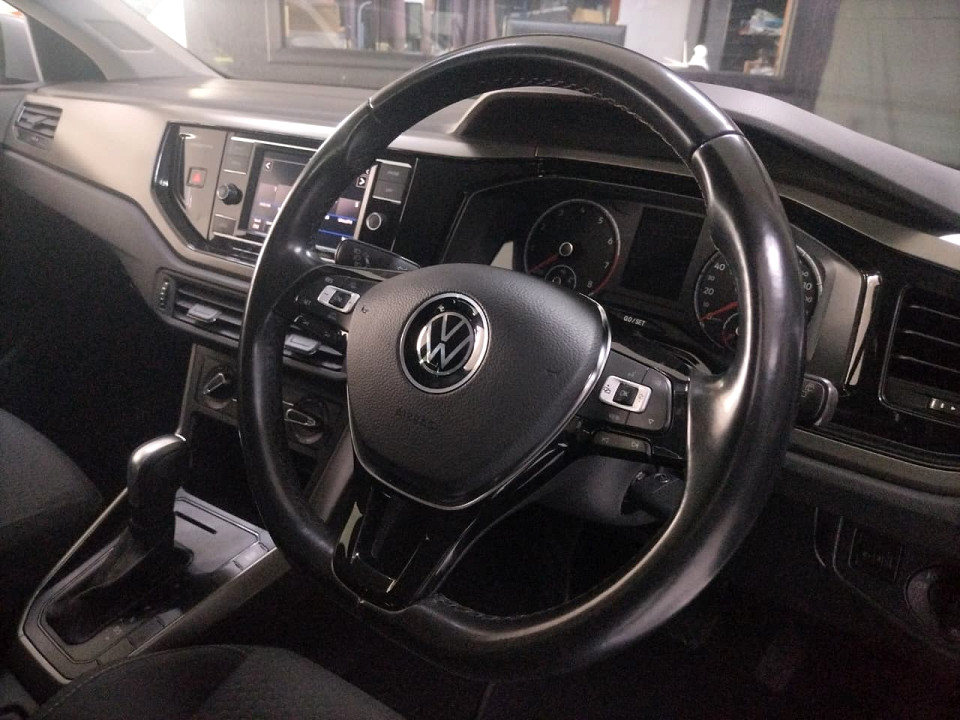 #BARGAIN AUTOMATIC!!! SPORTY MAGS...  ROOF SPOILER...  Bonnet Guard...  SPOT LIGHTS...| 2021 VOLKSWAGEN POLO 1.0 COMFORTLINE DSG id: 573117