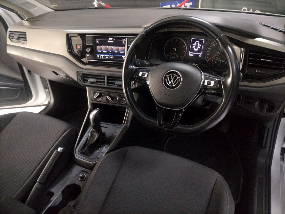 #BARGAIN AUTOMATIC!!! SPORTY MAGS...  ROOF SPOILER...  Bonnet Guard...  SPOT LIGHTS...| 2021 VOLKSWAGEN POLO 1.0 COMFORTLINE DSG id: 573117