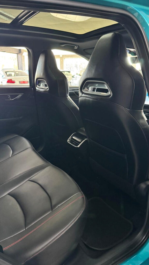#FACELIFT HI-SPEC BARGAIN!!! LOW Km...  Balance of Factory WARRANTY and SERVICE PLAN... | 2025 BAIC X55 1.5T PREMIUM AT id: 573113