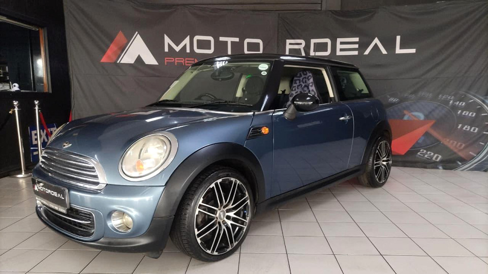 #SNAZZY COOPER!!! #SMART COLOUR!!! | 2011 MINI HATCH COOPER | id: 616130