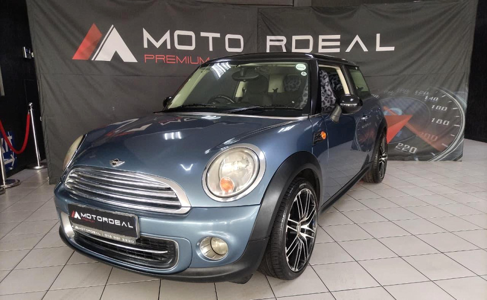#SNAZZY COOPER!!! #SMART COLOUR!!! | 2011 MINI HATCH COOPER | id: 616130