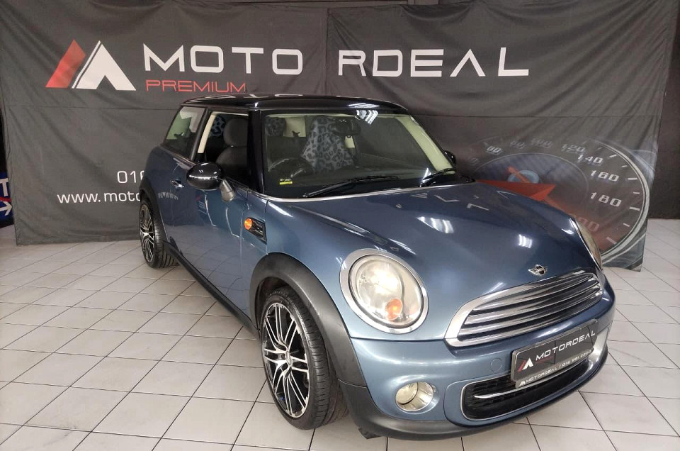 #SNAZZY COOPER!!! #SMART COLOUR!!! | 2011 MINI HATCH COOPER | id: 616130