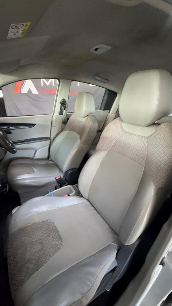 #MAGS + BARGAIN!!! | 2017 MAHINDRA KUV 100 NXT 1.2 K4+ | id: 511636