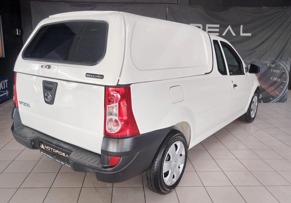 #CANOPY+LOW Km !!! | 2018 NISSAN NP200 1.6 8V AC SAFETY PACK id: 600878
