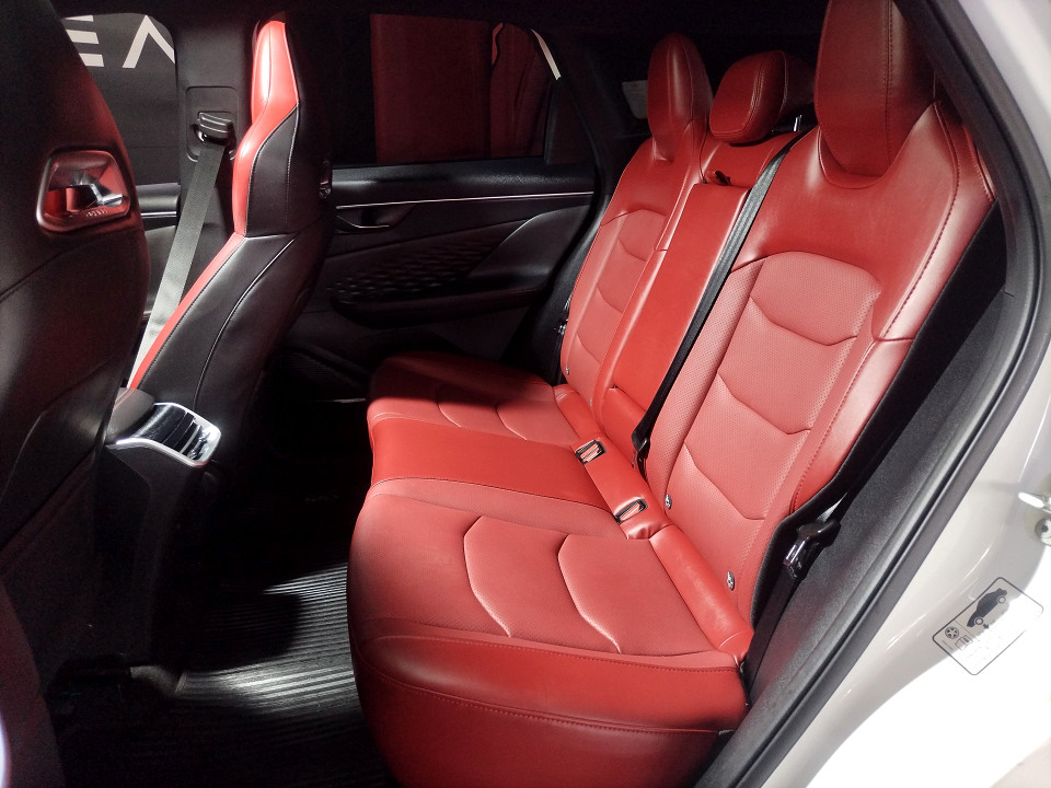 #SMART 2-TONE BARGAIN!!!| 2025 BAIC X55 PLUS 1.5T PREMIUM 2-TONE id: 594839