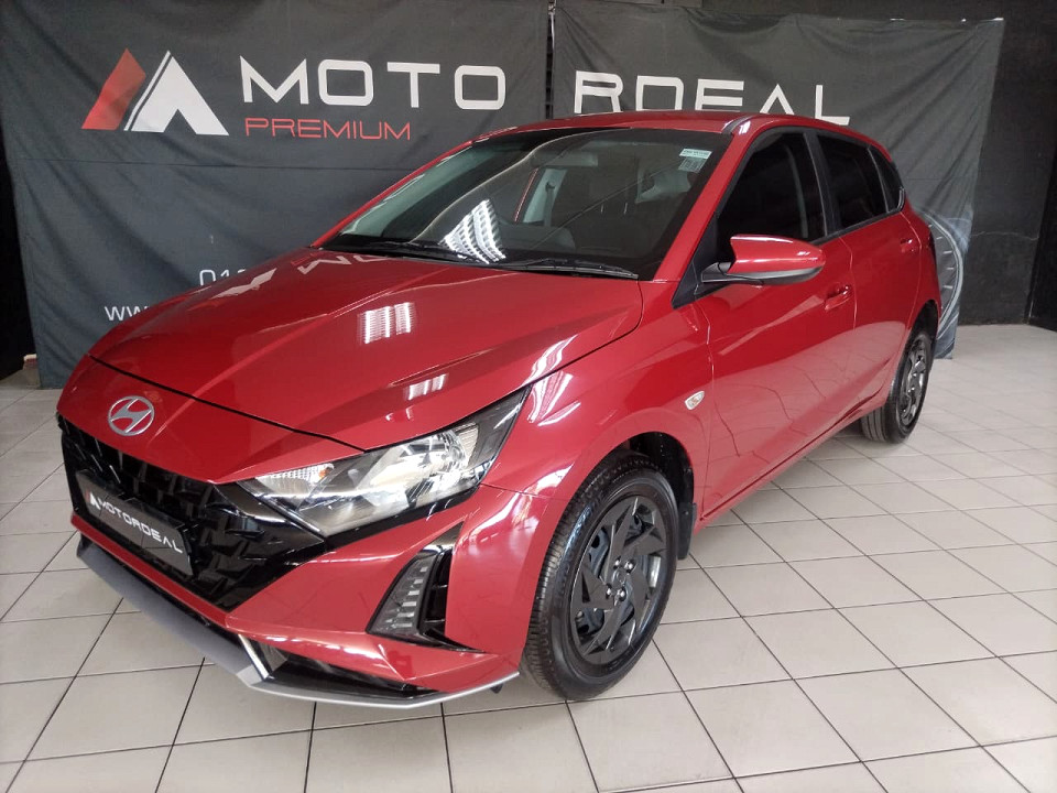 #LOWEST Km 2-TONE BARGAIN !!!| 2025 HYUNDAI i20 1.4 PREMIUM AT id: 537604