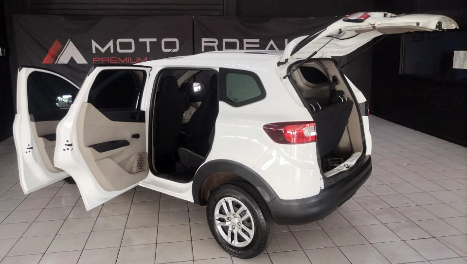 #7 SEATER BARGAIN!!! | 2025 RENAULT TRIBER 1.0 LIFE | id: 619380