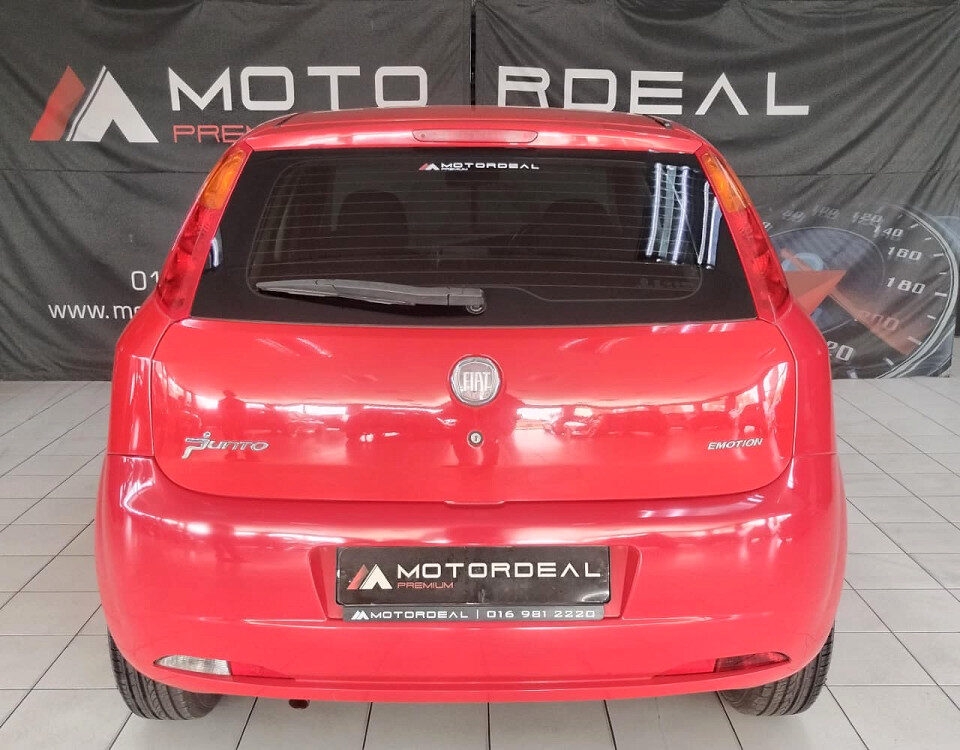 #BEST BARGAIN!!! | 2011 FIAT PUNTO 1.4i EMOTION | id: 575924
