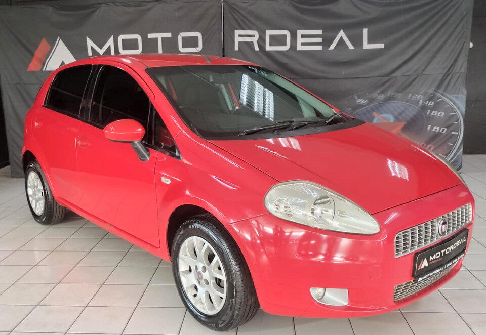 #BEST BARGAIN!!! | 2011 FIAT PUNTO 1.4i EMOTION | id: 575924