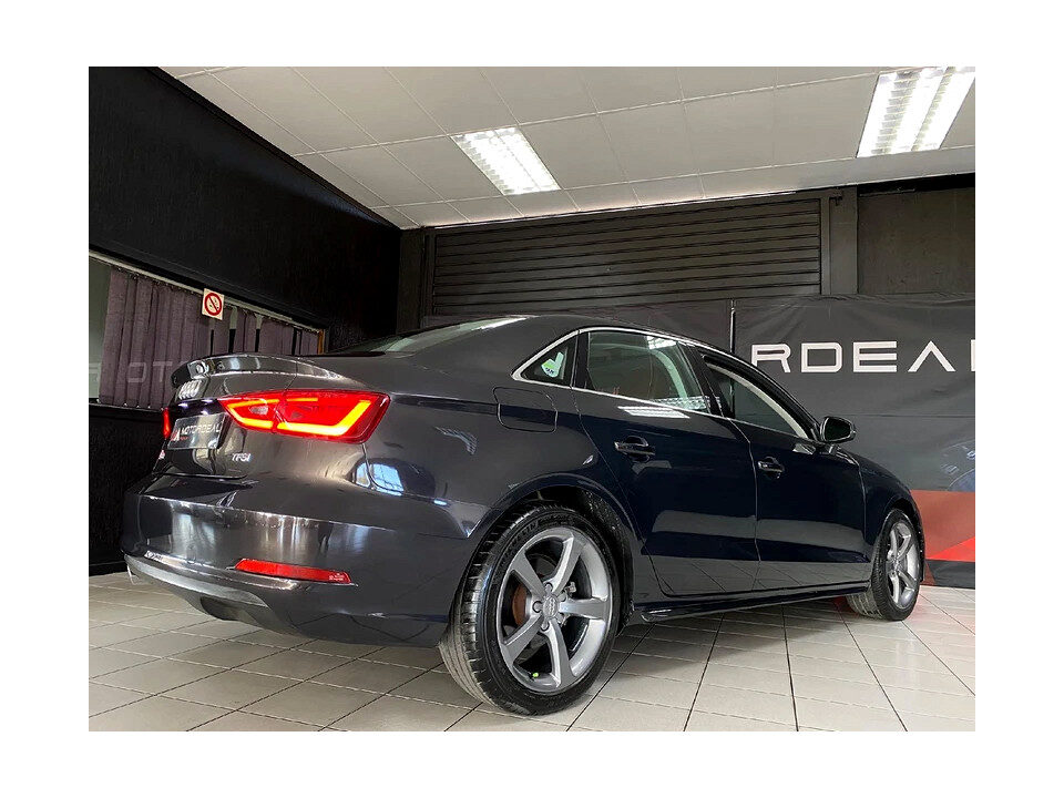 | 2014 AUDI A3 SEDAN 1.4 TFSI SE S TRONIC | id: 151747