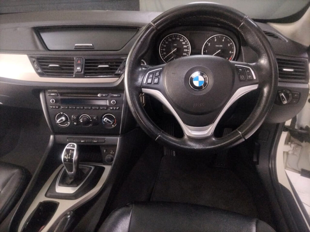 #BARGAIN + SUNROOF!!! | 2014 BMW X1 sDRIVE20i xLINE STEPTRONIC | id: 229614