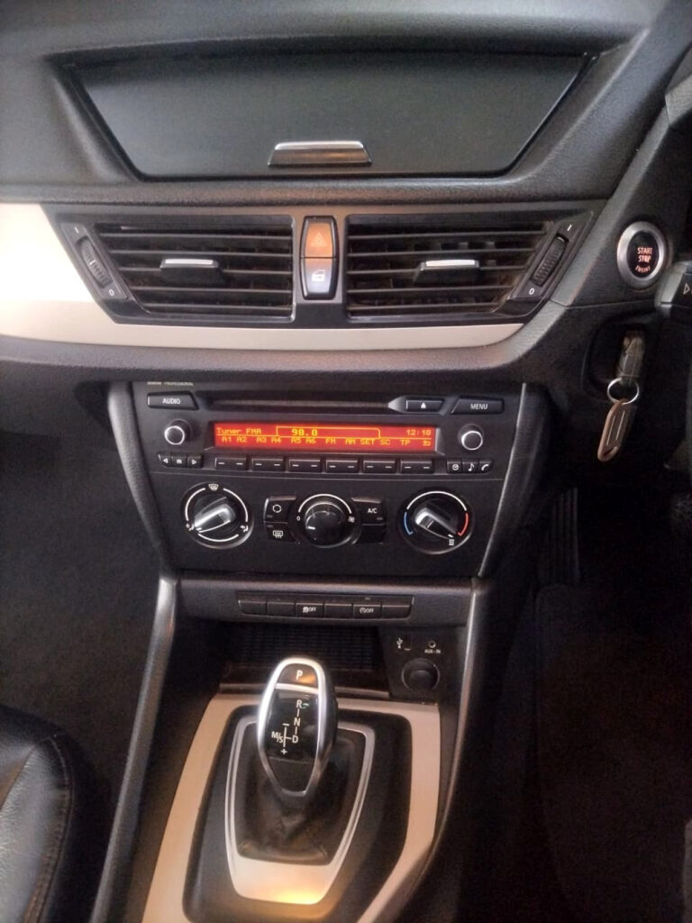 #BARGAIN + SUNROOF!!! | 2014 BMW X1 sDRIVE20i xLINE STEPTRONIC | id: 229614