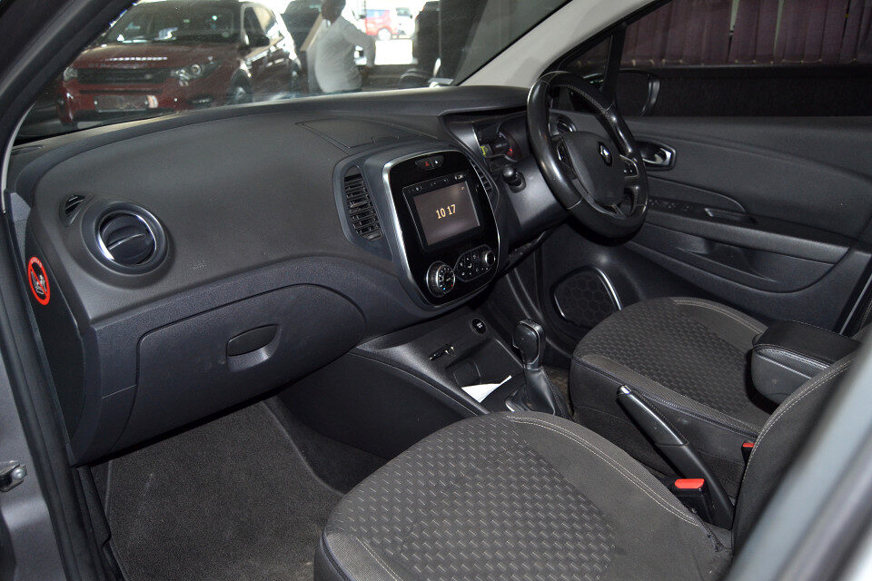 #LOW MILLEAGE FACELIFT | 2017 RENAULT CAPTUR 1.2 TURBO EDC DYNAMIQUE 88kW | id: 199883