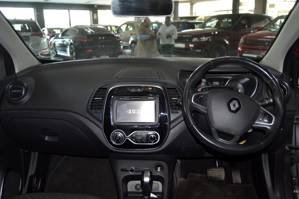 #LOW MILLEAGE FACELIFT | 2017 RENAULT CAPTUR 1.2 TURBO EDC DYNAMIQUE 88kW | id: 199883