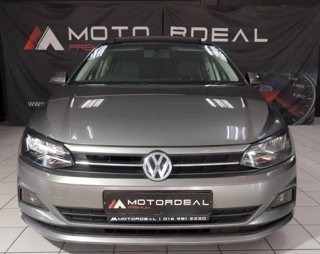 SUNROOF+BODYKIT+DROPPED | 2018 VOLKSWAGEN POLO 1.0 COMFORTLINE | id: 505731