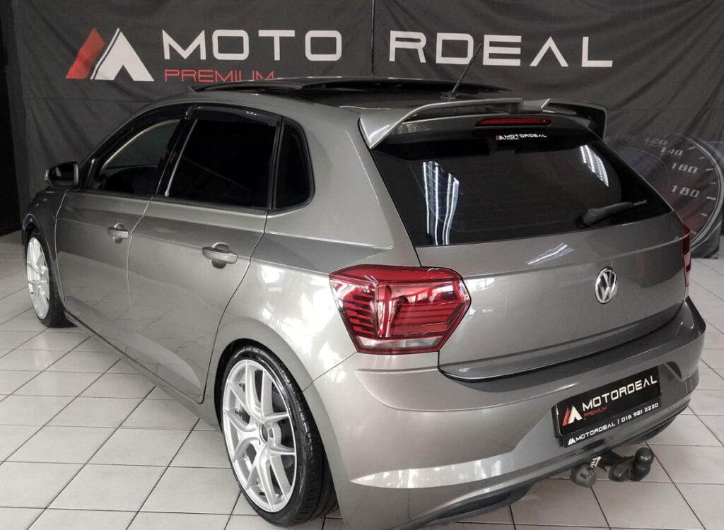 SUNROOF+BODYKIT+DROPPED | 2018 VOLKSWAGEN POLO 1.0 COMFORTLINE | id: 505731