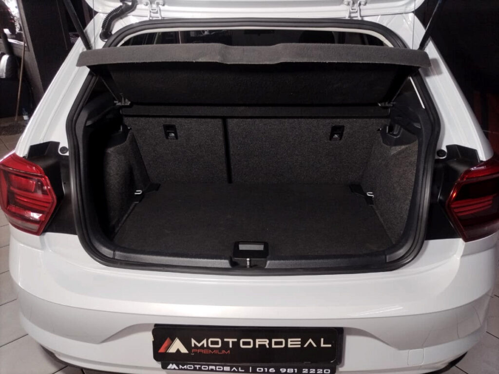 R-LINE BARGAIN +SUNROOF!!! | 2020 VOLKSWAGEN POLO 1.0 COMFORTLINE | id: 608048