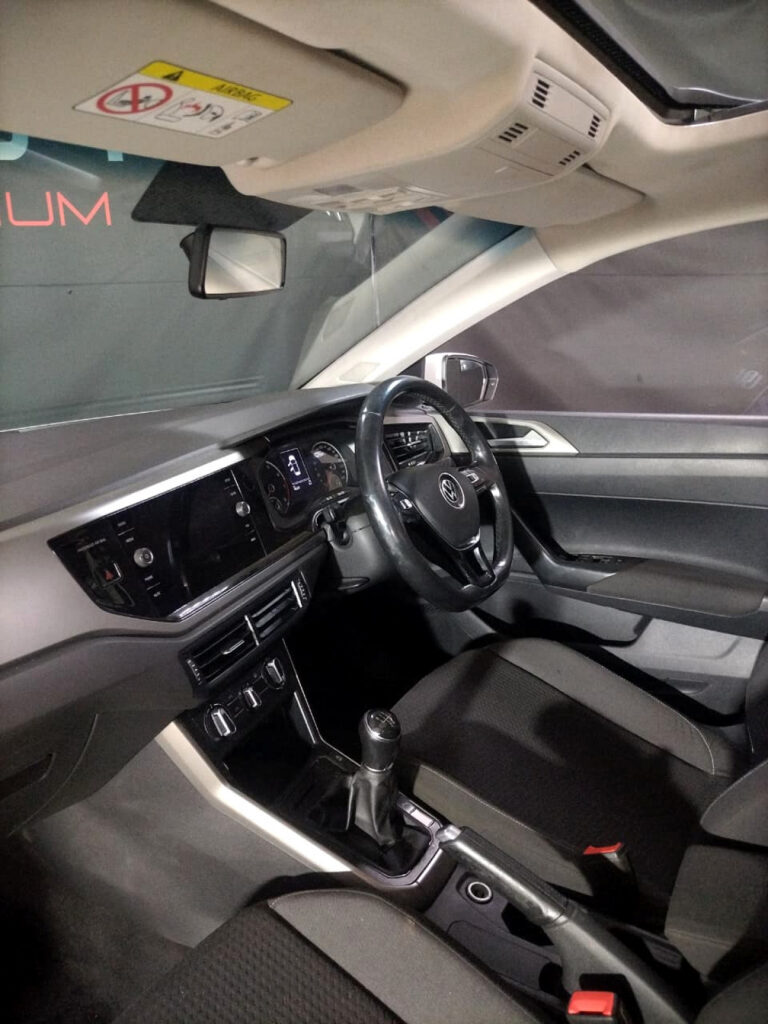 #SUNROOF+ BARGAIN!!!  | 2021 VOLKSWAGEN POLO HATCH 1.0 TSI COMFORTLINE | id: 629462
